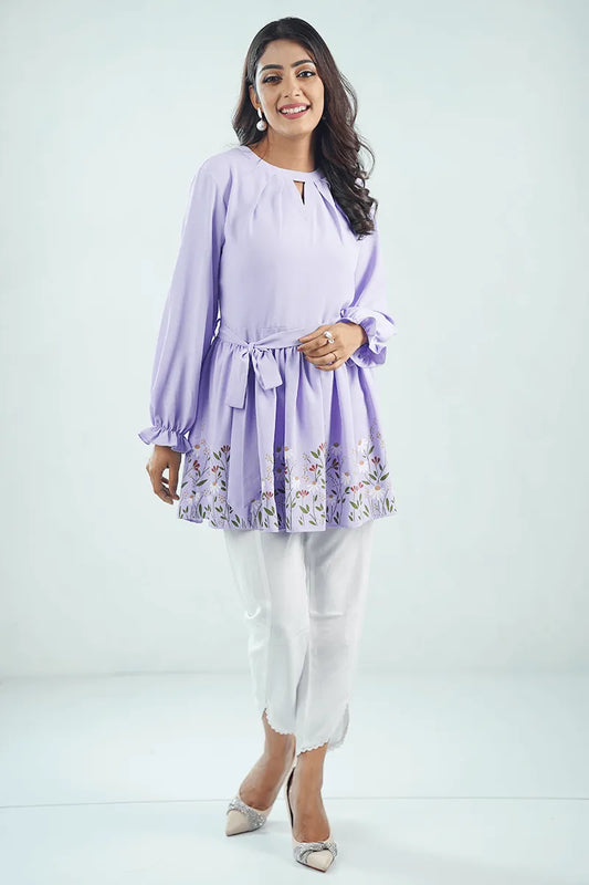 Showstopper Daisy Bloom Lavender Round Top 1224 000353