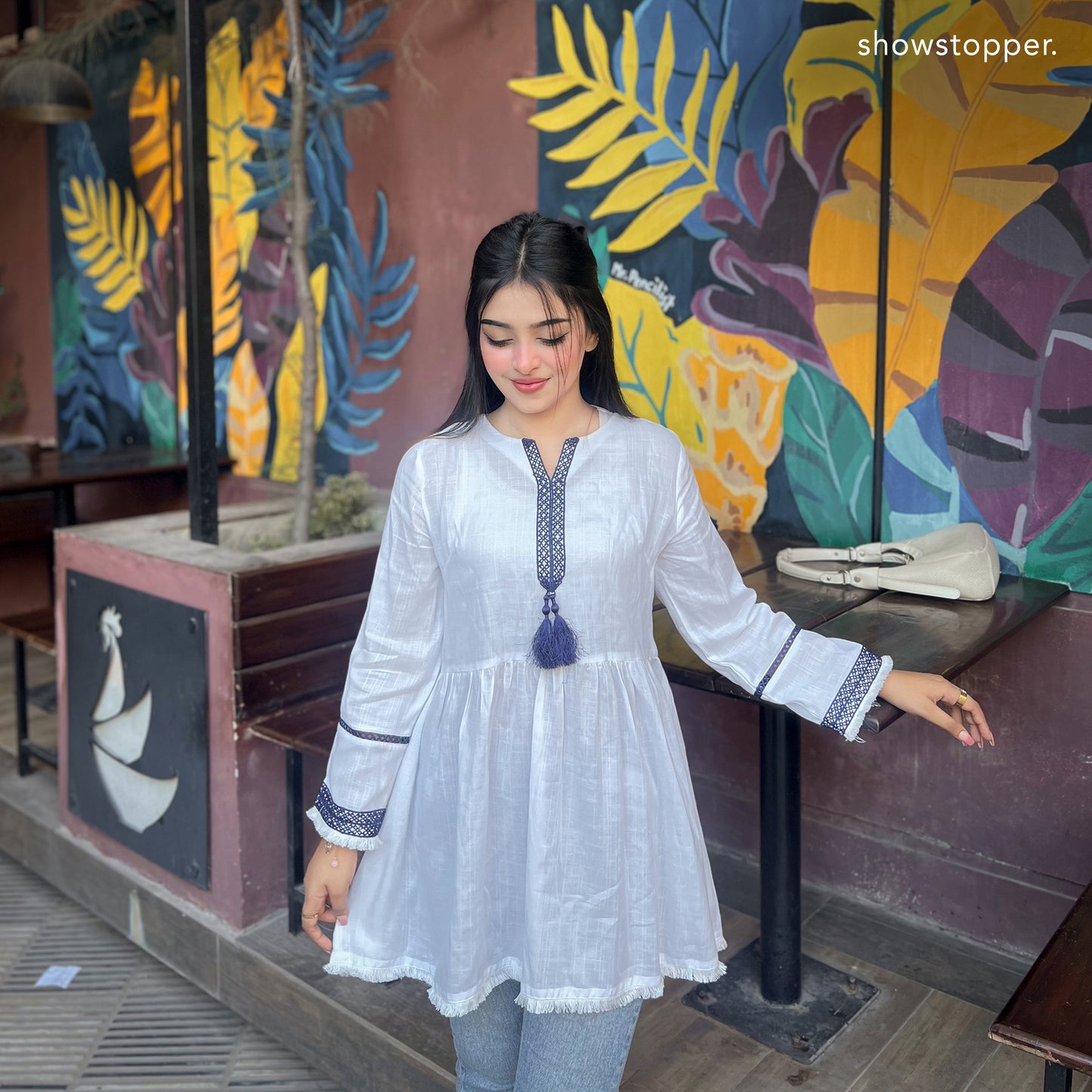 Showstopper White Kurti Woman 1024 000338